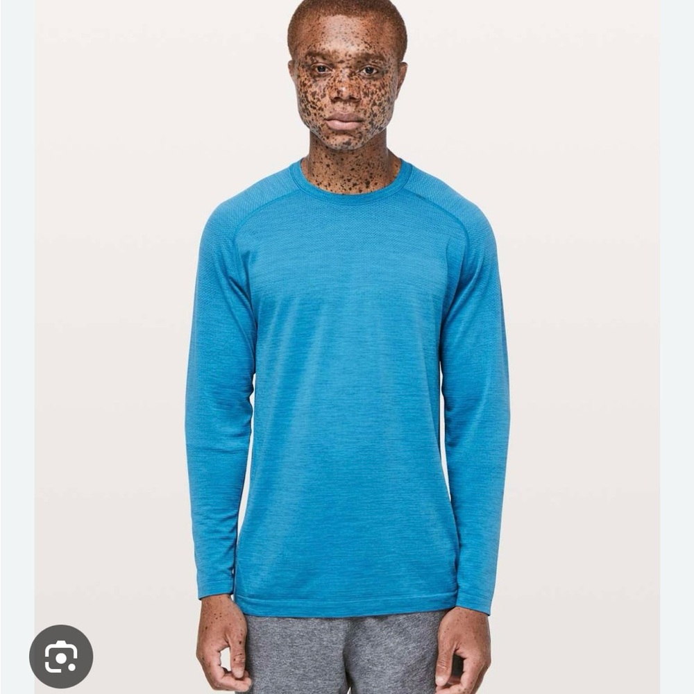 Royal blue Lululemon long sleeve metal vent
